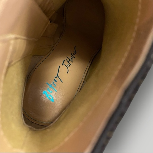 Betsey Johnson CADY BLACK/PINK Booties Sz 6.5 - Picture 10 of 11